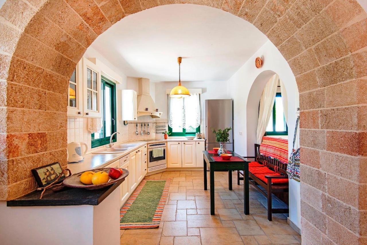Villa Akti Lakhania Esterno foto